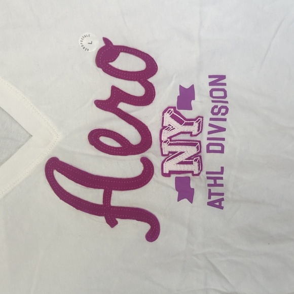 Women's Aeropostale Cotton White & Purple Fitted Short Sleeve Tee - Large NWT - Picture 2 of 6